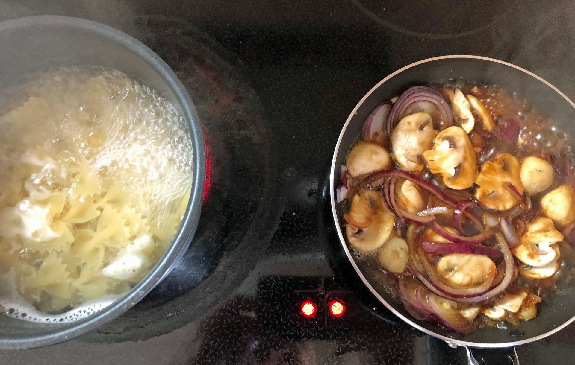 pasta-setas-cooking